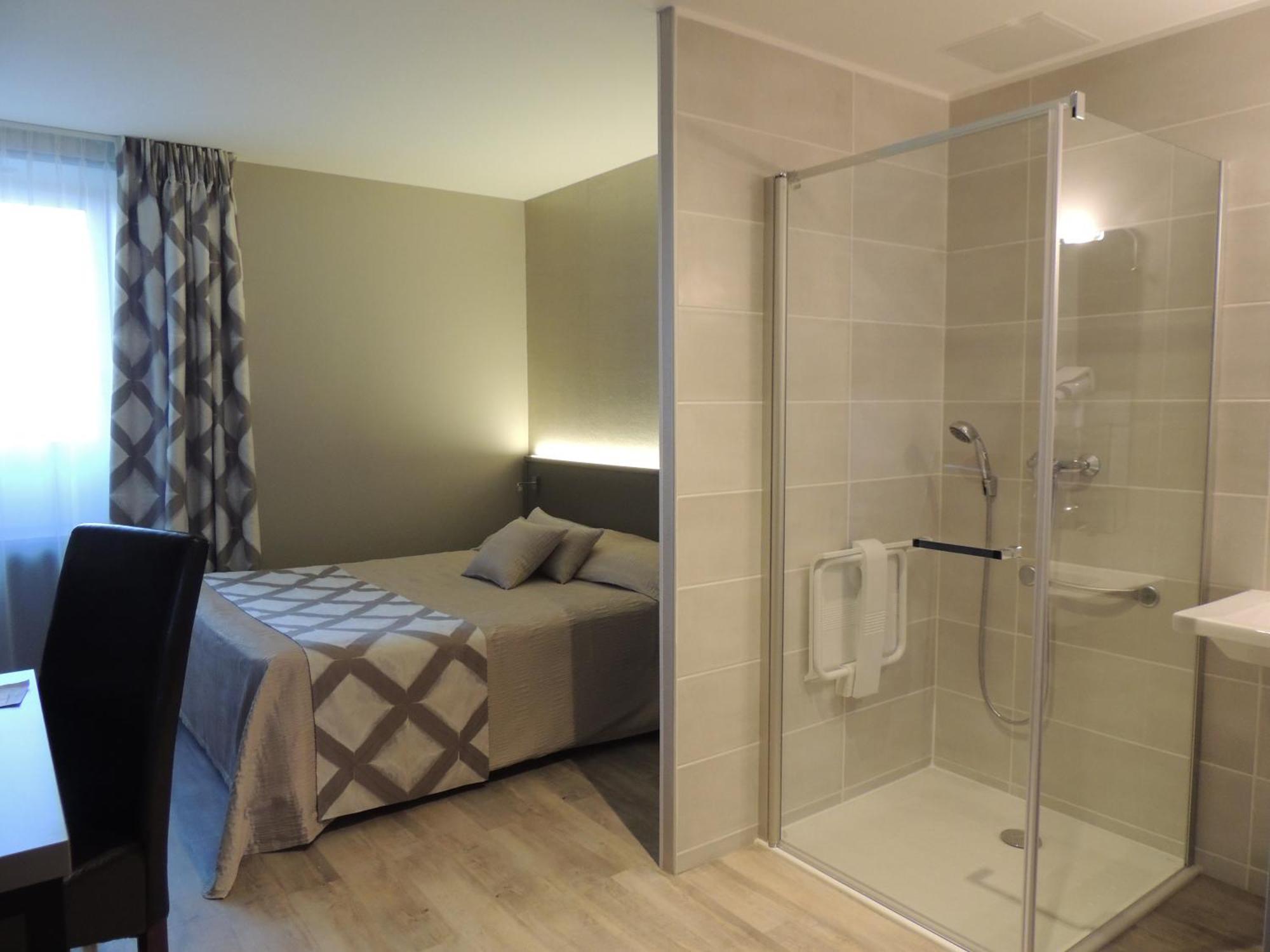 Cit'Hotel La Pyramide Romorantin-Lanthenay Buitenkant foto